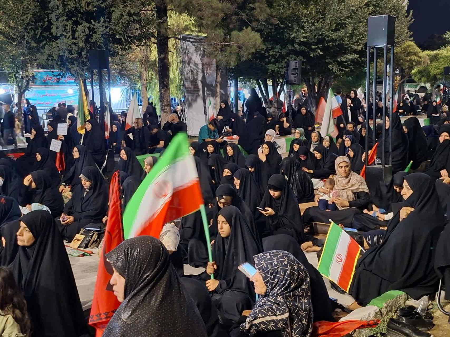 تداوم شب‌های ایستادگی سیرجان در صد و چهلمین ایستگاه