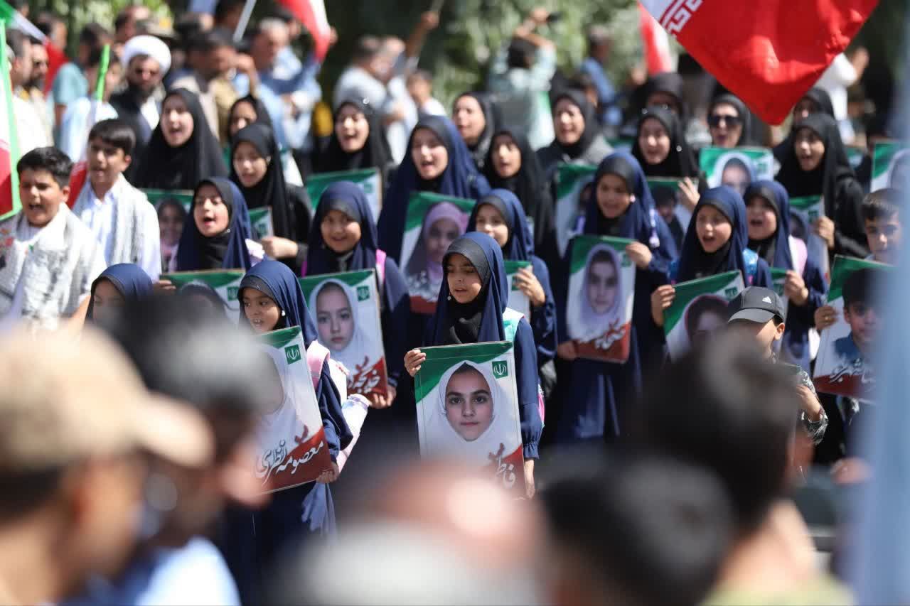 سیرجان یک‌صدا «جان‌فدای ایران» را فریاد زد